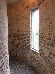 Curved entrance to the sunroom