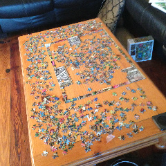 Working complicated jigsaw puzzles...