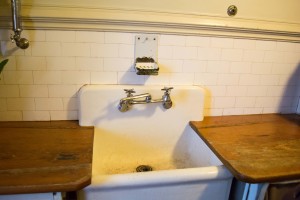 Scullery sink